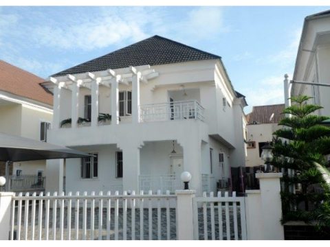 4 Bedroom Detach Duplex with BQ